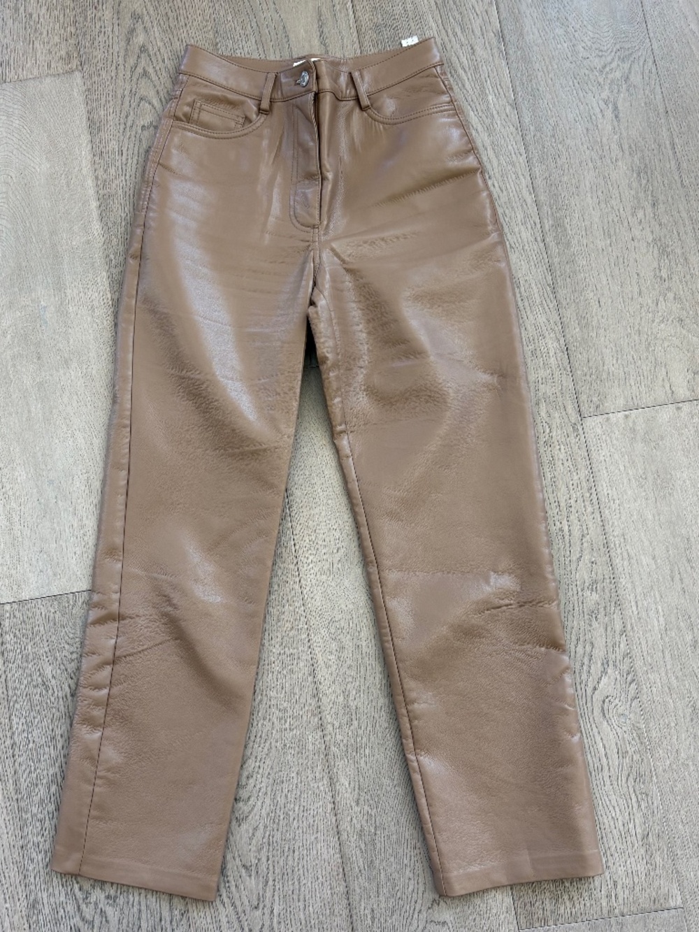 Wilfred Aritzia UnLeather Pant - Picture 3 of 12